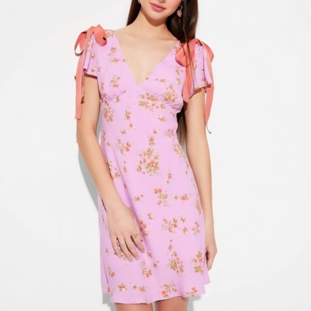 Wild Fable Short Sleeve V-Neck Flutter Sleeve Mini A-Line Dress Pink Floral